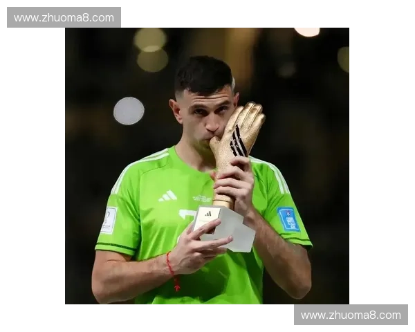 世界杯金手套得主盘点及背后精彩守门传奇揭秘